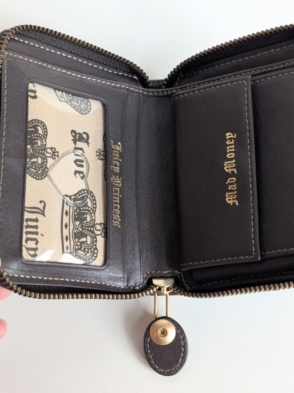 Juicy Couture Brown Wallet Vintage Embroidered Princess Crown Logo Velour Zipper - Picture 9 of 13